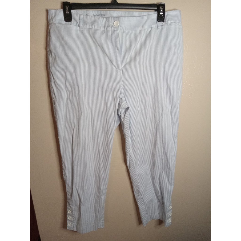 Talbot's Perfect Crop Seersucker Pants